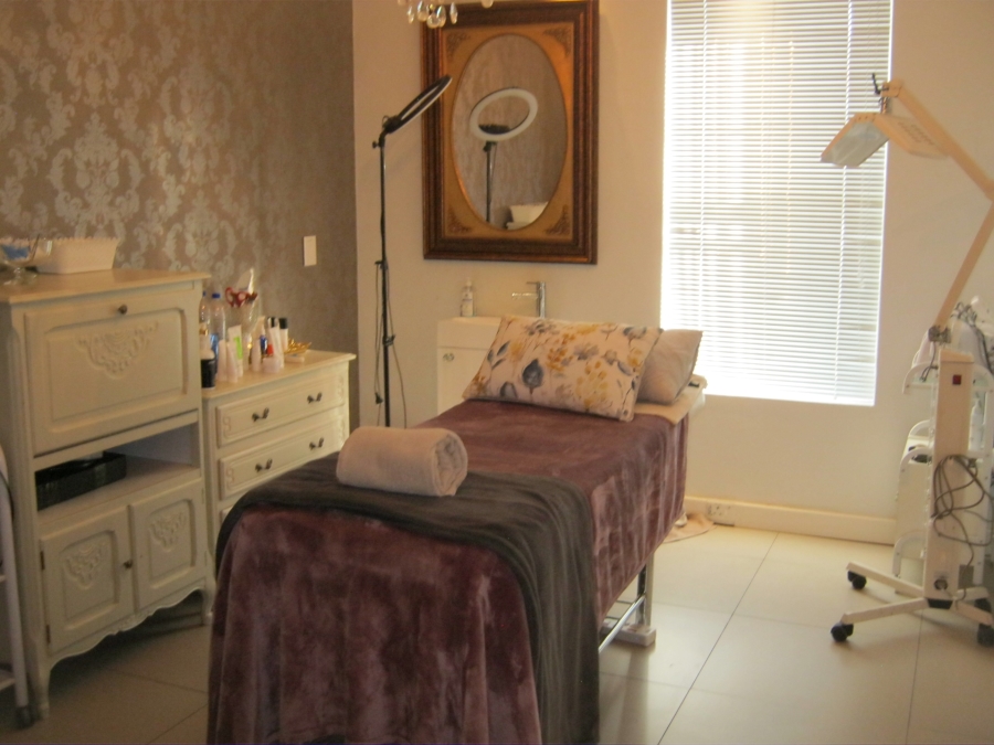To Let Commercial Property for Rent in Audas Estate Western Cape